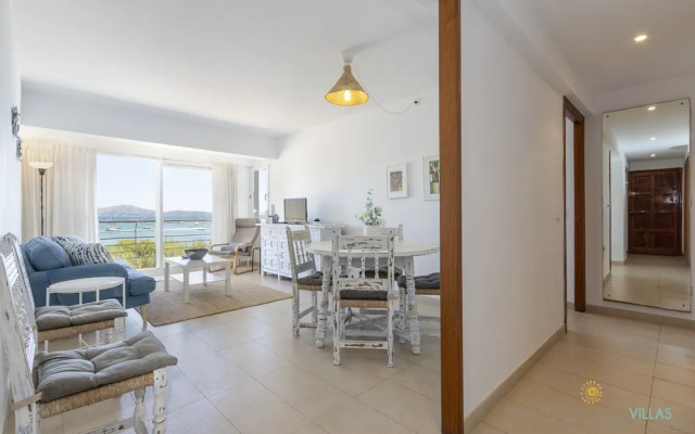 Apartment in Port de Pollenca by the Beach
