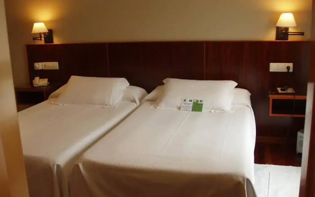 Hotel Mirador De Belvis