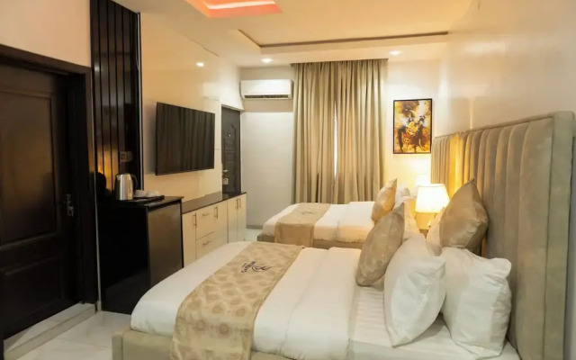 Brimuyo Hotel