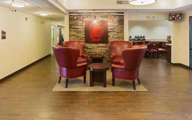 Red Roof Inn PLUS+ Raleigh Downtown – NCSU/Conv Center