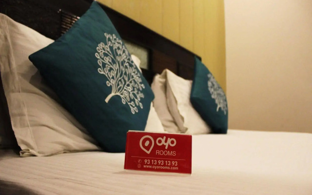 OYO 2201 Hotel Royal Mirage