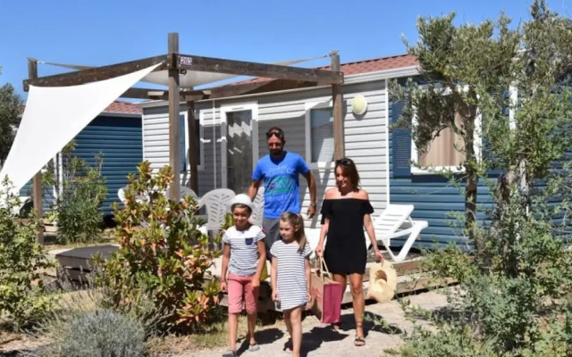 Mobile Home in Bessan With Communal Pool