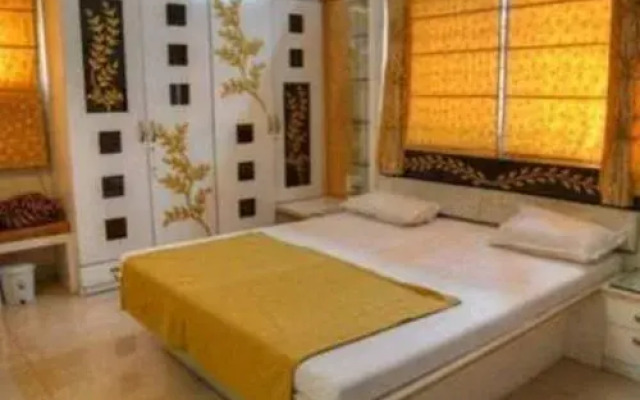 14 Square Magarpatta 2