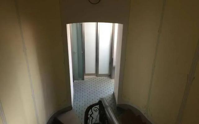 Gate Apartments