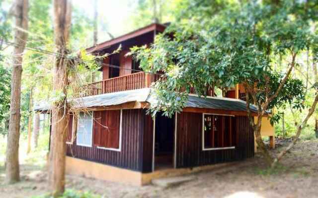 Baan Saktong Homestay