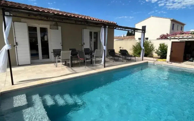 Villa provençale avec piscine