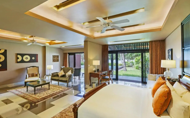 Impiana Beach Front Resort Patong, Phuket
