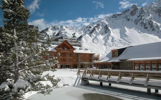 Appartement La Mongie, 1 pièce, 4 personnes - FR-1-404-95