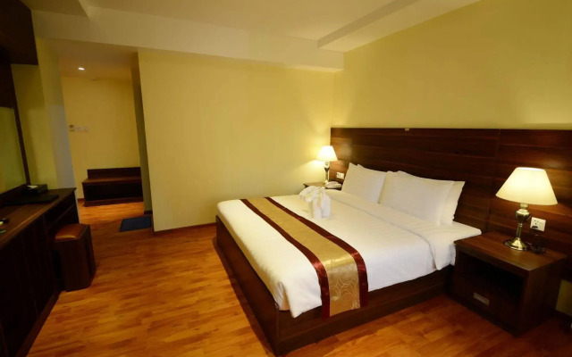 Silver Green Hotel Yangon