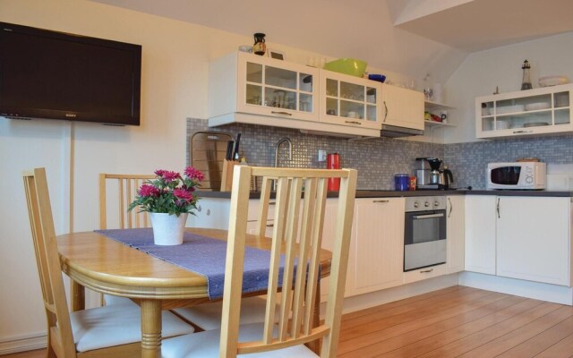 Awesome Home in Bakkasund With 2 Bedrooms and Wifi