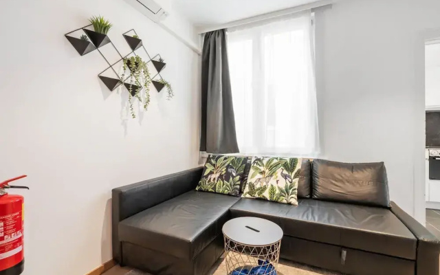 Renovated Apartment Near Beach