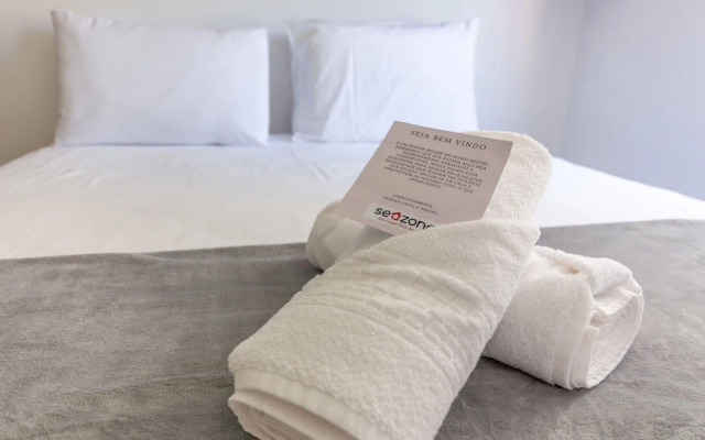 Apto bem Localizado a 500mts da Praia Rhi206