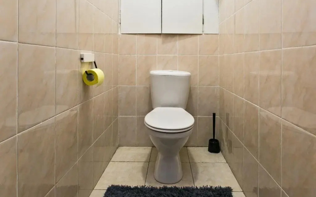 Cheap and Cozy Vernadskogo