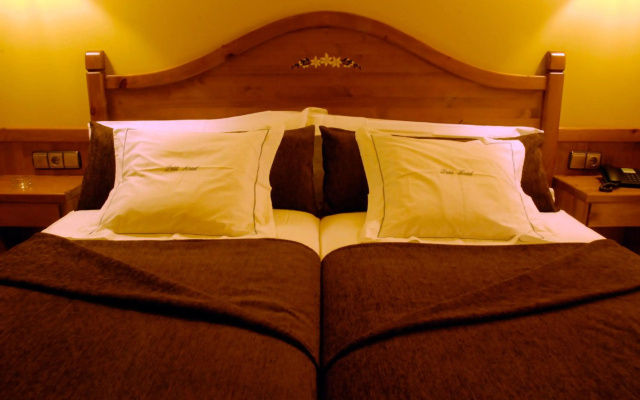 Petit Hotel