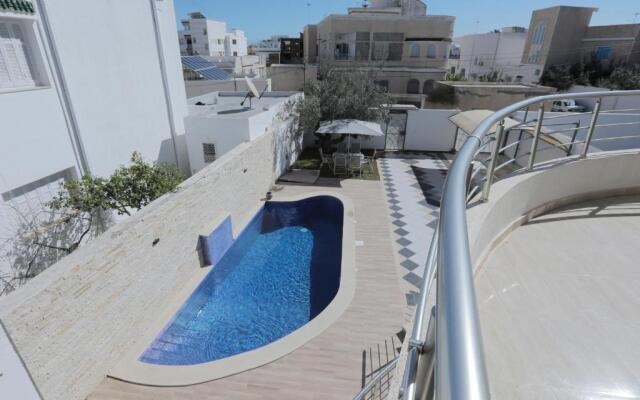 Magnifique Villa Avec Piscine, Pour Vos Vacances !