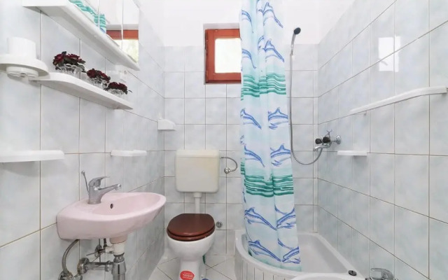 Stunning Home in Krusevo With Wifi and 4 Bedrooms