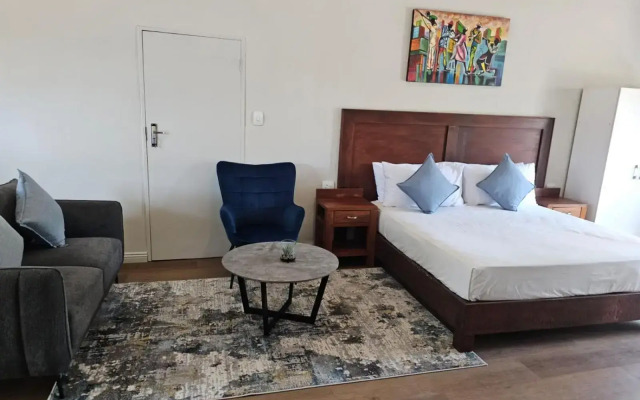 Shumba Valley Lodge