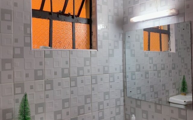 Lux Suites ILRI Studio Apartments