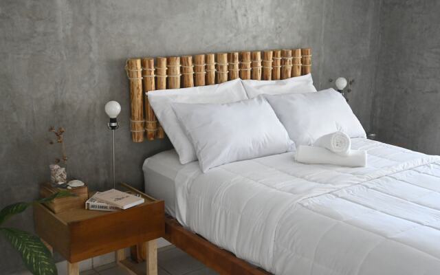 Desert Heart Hostel