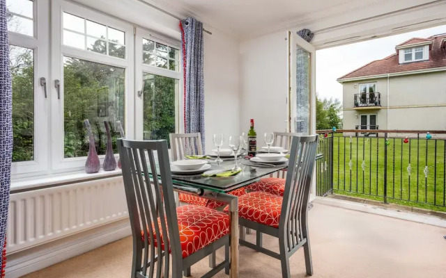 Turnberry Serviced Apartments