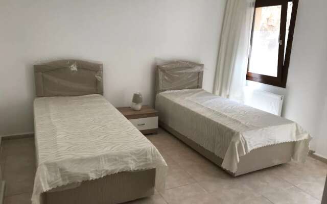 Apartment In Panaroma Evleri