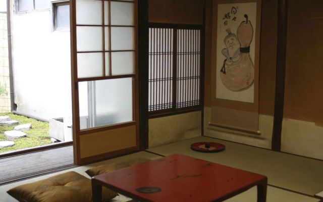 HARUYA Umekoji - Hostel