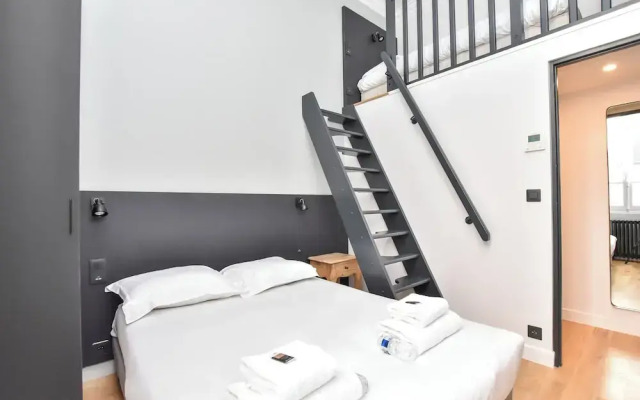 Charming Apartment - 2br/7p - Arc de Triomphe