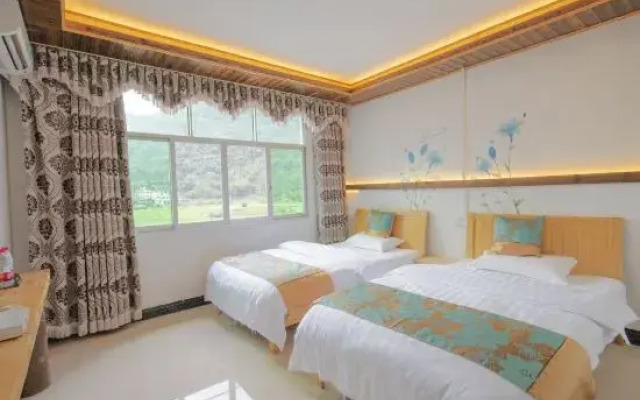 Libomaolan Shengyuan Nongjiale
