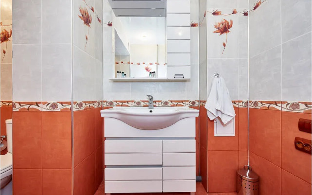 Каминн апартаментс на ул. Ларина, д.16/2