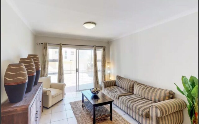 Knowles Big Bay Condo