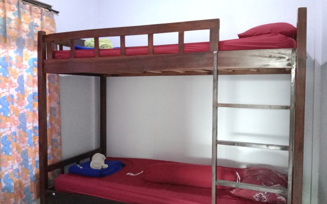 Tiga Dua Homestay by ZUZU