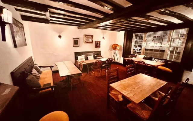 George and Dragon Hotel