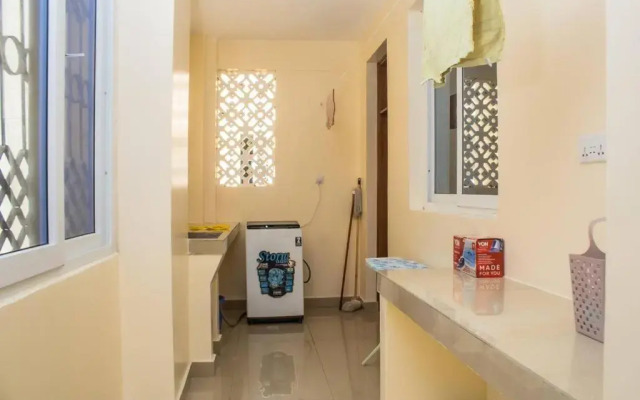 Emirates Reef Apartment 8D