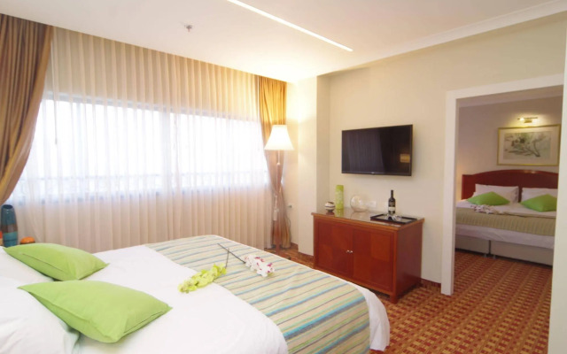 Spirit of Herzl Hotel