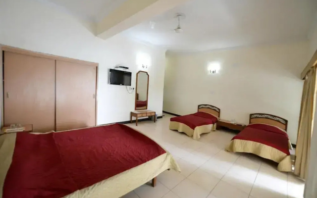 Karna Lake Tourist Resort