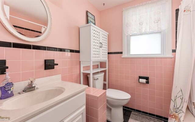 Wc5700 Atlantic Avenue, 2nd Floor