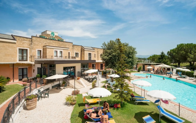 Terra Umbra Hotel