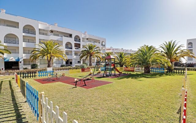 Armacao de Pera with Pool by Homing