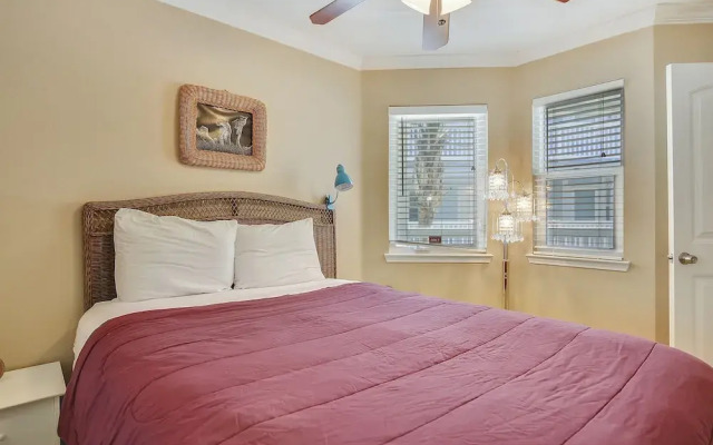 Seascape 1203 1 Bedroom 1 Bathroom Condo