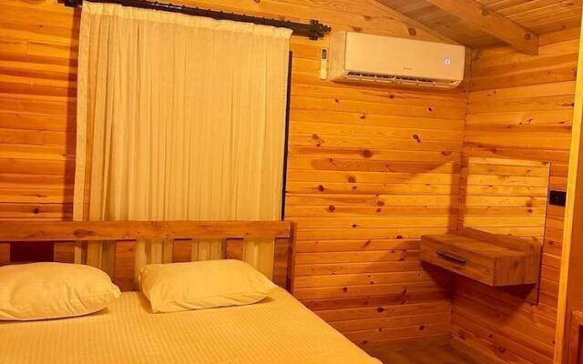 Fnm Luxury Bungalovs