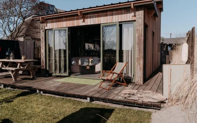 Rustic Beach Getaway w/ Bikes