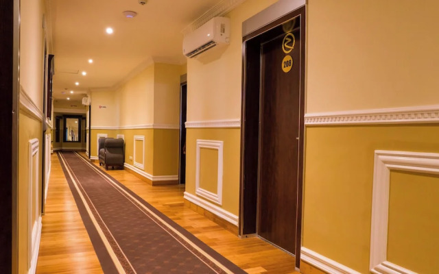 Zimansky Hotel