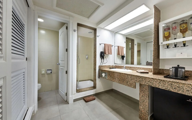 Hotel Riu Yucatan - All Inclusive