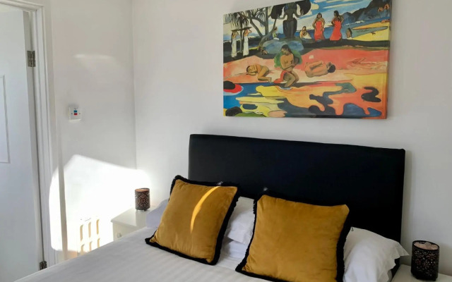 Sarum Hotel