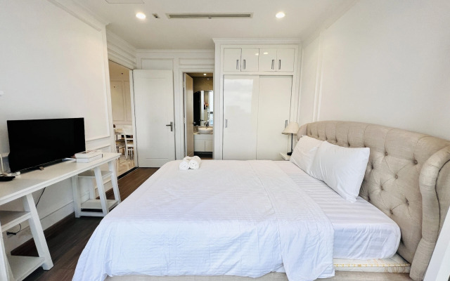 Homes by Christine Vinhomes Central Park