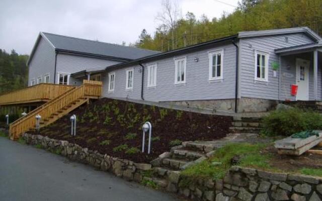 Froland Vandrerhjem/Eikely Senter