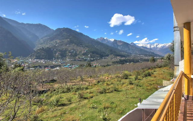 Hotel Mountain Face by Snow City Hotels