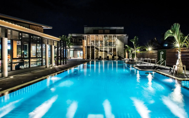 Cresco Hotel Buriram