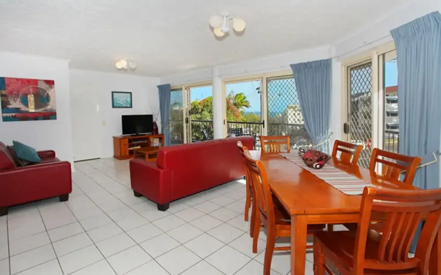 Kings Way Apartments