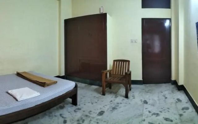 Hotel Eswara Lodge